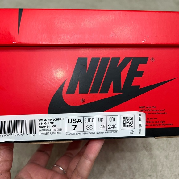 Air Jordan 1 High OG Tie Dye - Picture 4 of 4